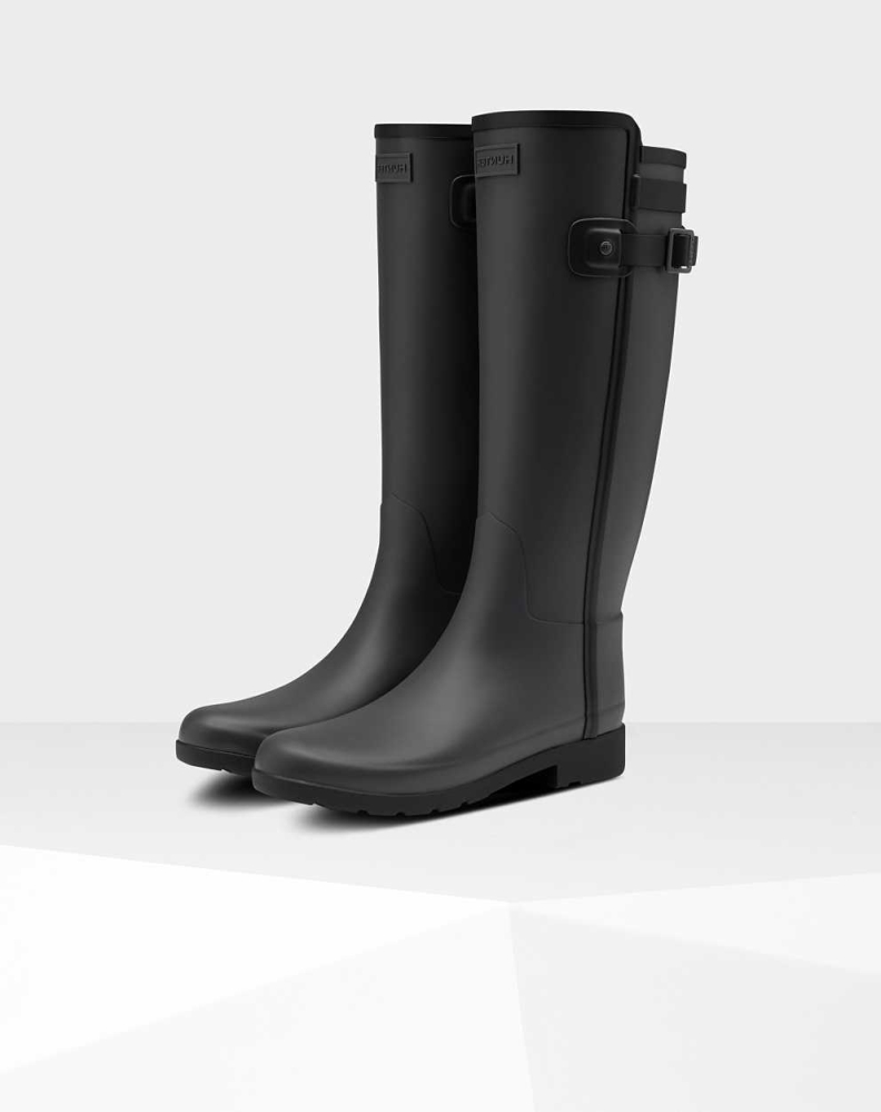 Women\'s Hunter Refined Slim Fit Contrast Wellington Tall Rain Boots Black | US3752014